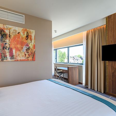 คราวน์ พลาซา มาสทริชท์ Hotel ภายนอก รูปภาพ